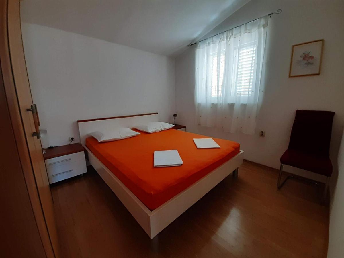 Apartments Nera Tisno Exterior foto
