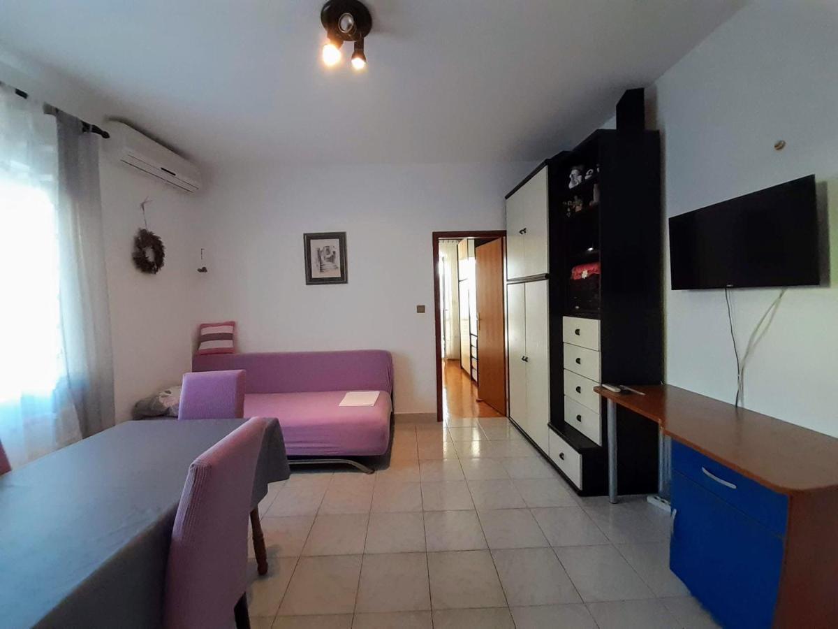 Apartments Nera Tisno Exterior foto